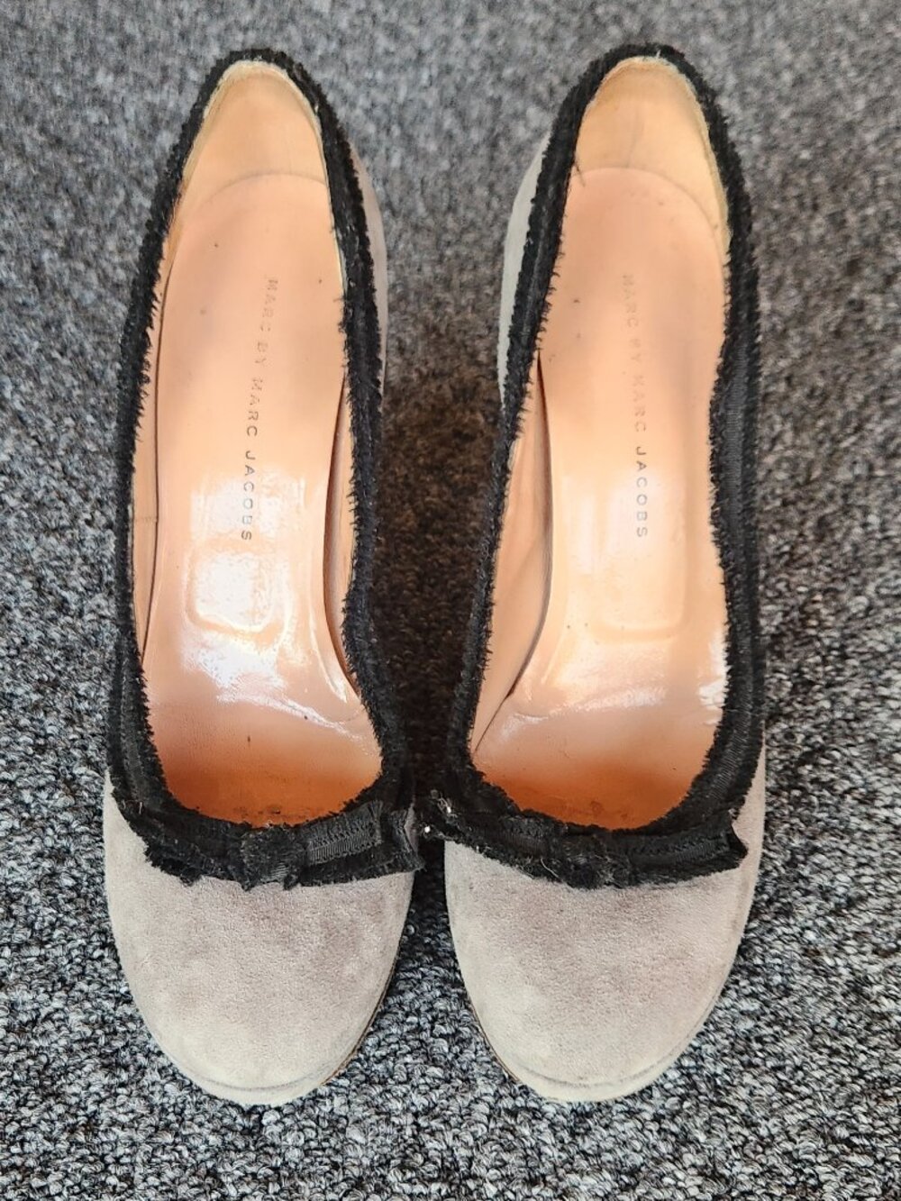 Marc by Marc Jacobs Taupe Suede Platform Pumps with Black Bow Trim, Size 39.5